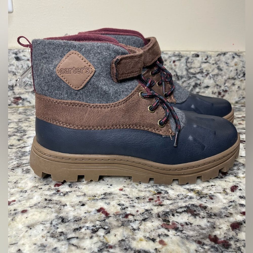 Carter's Navy Blue, Burgundy and Brown Kids Boots (Size: 3 Boys) *NEW* - Picture 3 of 12